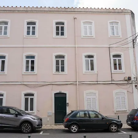 Funky Two Bedroom Saldanha